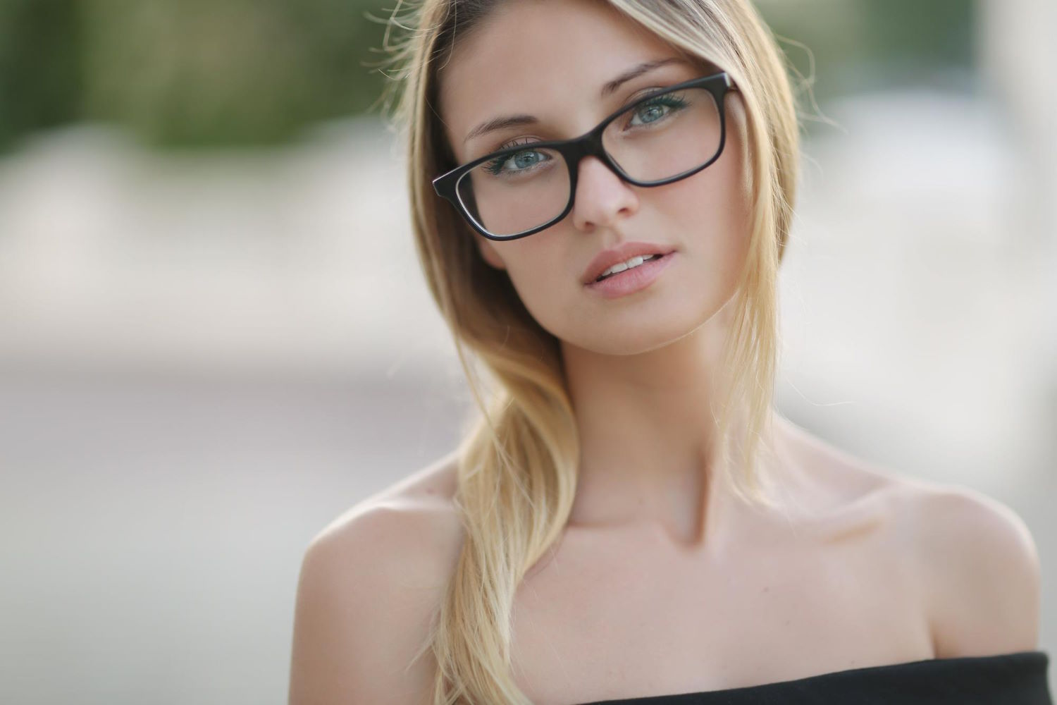 Prada okulary do wzroku – luksusowe oprawki korekcyjne